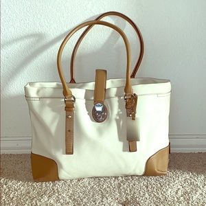 Tumi Leather Women’s Work bag (cream/tan)